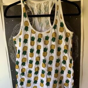 Women’s Rue 21 Pineapple Racerback Tank, L 🍍